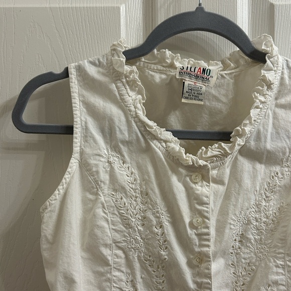 Vintage White Sleeveless Tie-Front Button Vest - Picture 4 of 5